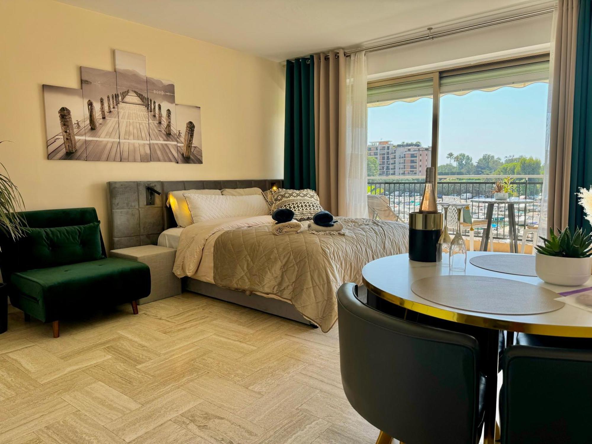 Apartment My Resid Cannes Marina Vue Piscine Mandelieu